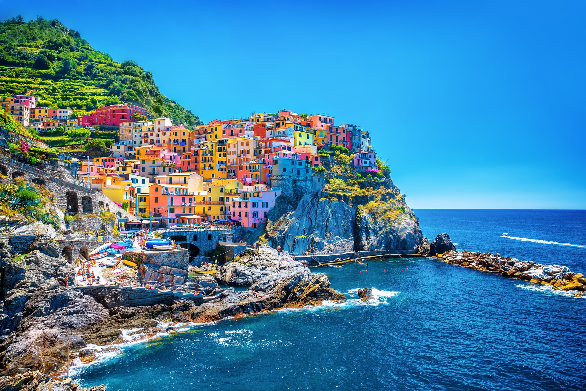 Cinque Terre: Exploring Italy's Colorful Coastal Gems